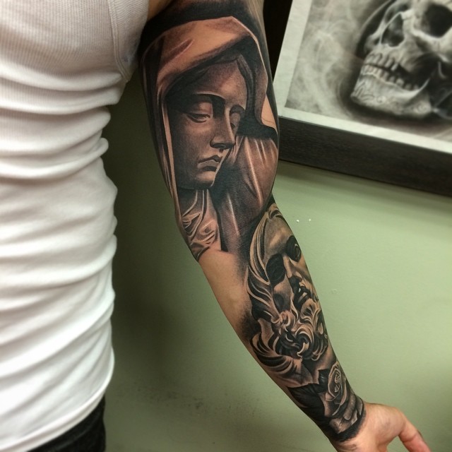 Ricardo Avila Tattoo - Find the best tattoo artists 