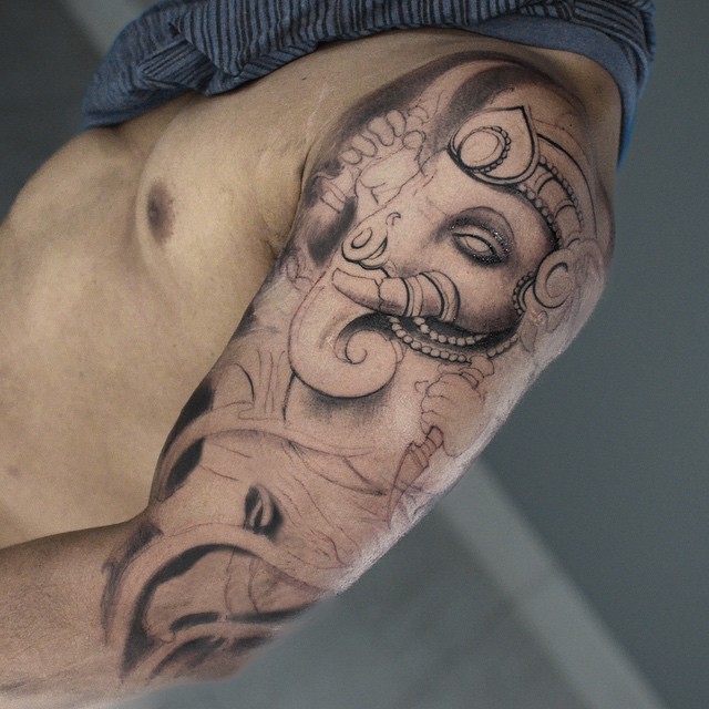 Tattoo Self Portrait | My new tattoo of Darwin's first phylo… | Flickr