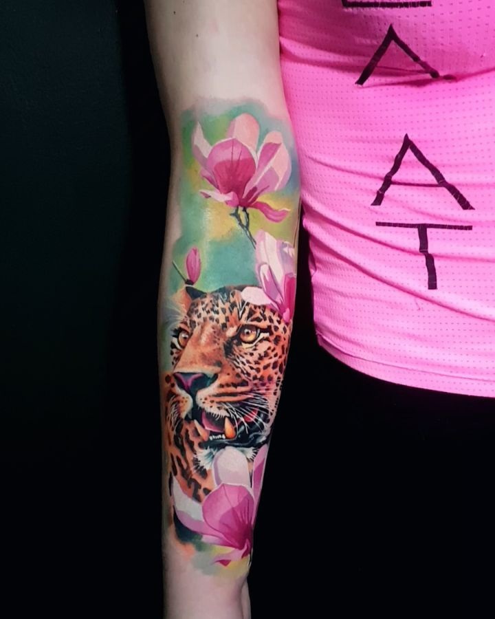 Exclusive Creation Realistic Colorful Tiger and Flower Tattoo